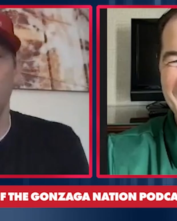 Dan Dikcau Talks With Baylor Head Coach Scott Drew